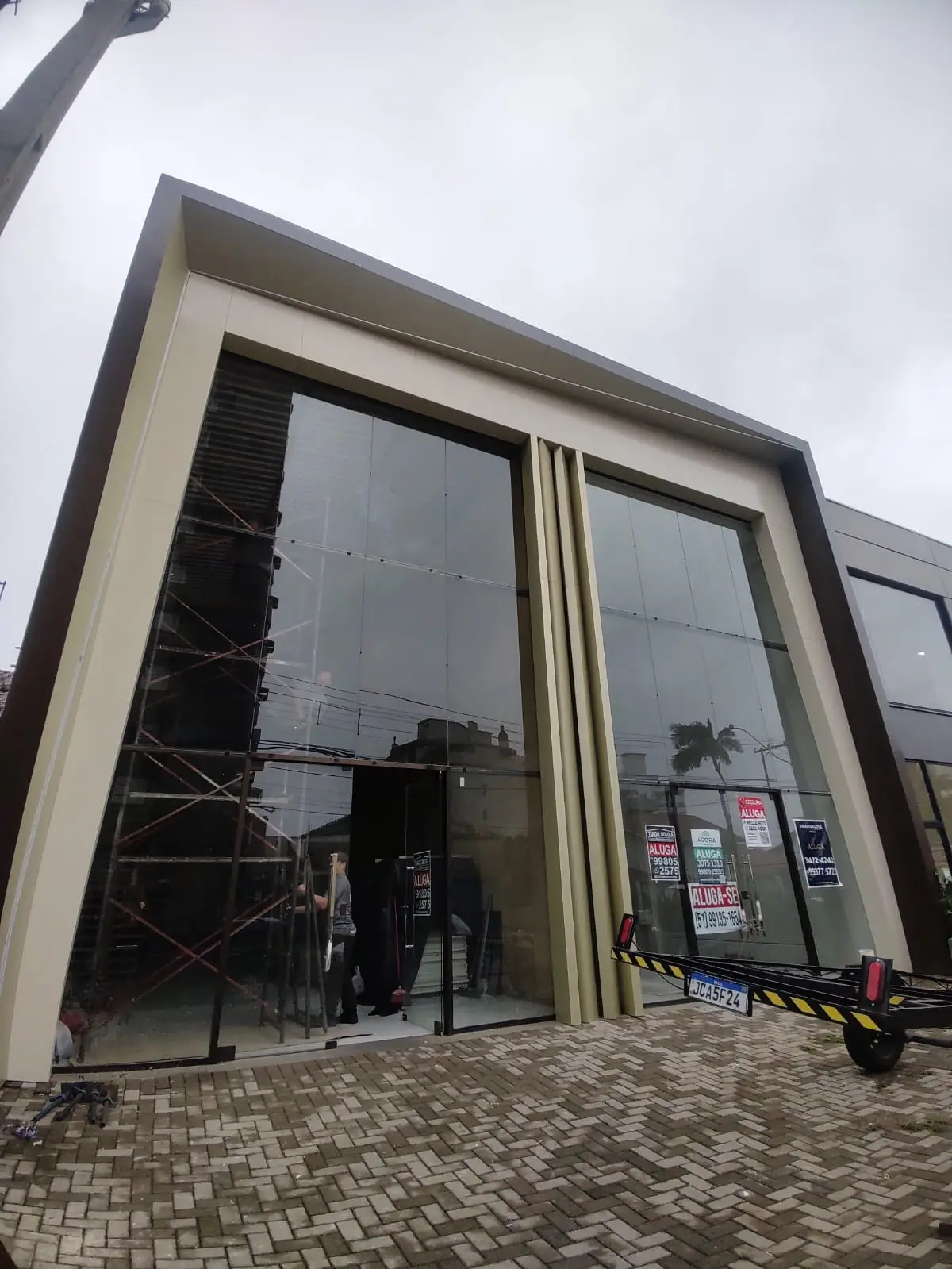 Fachada em ACM realizada pela FC Signs — projeto 9